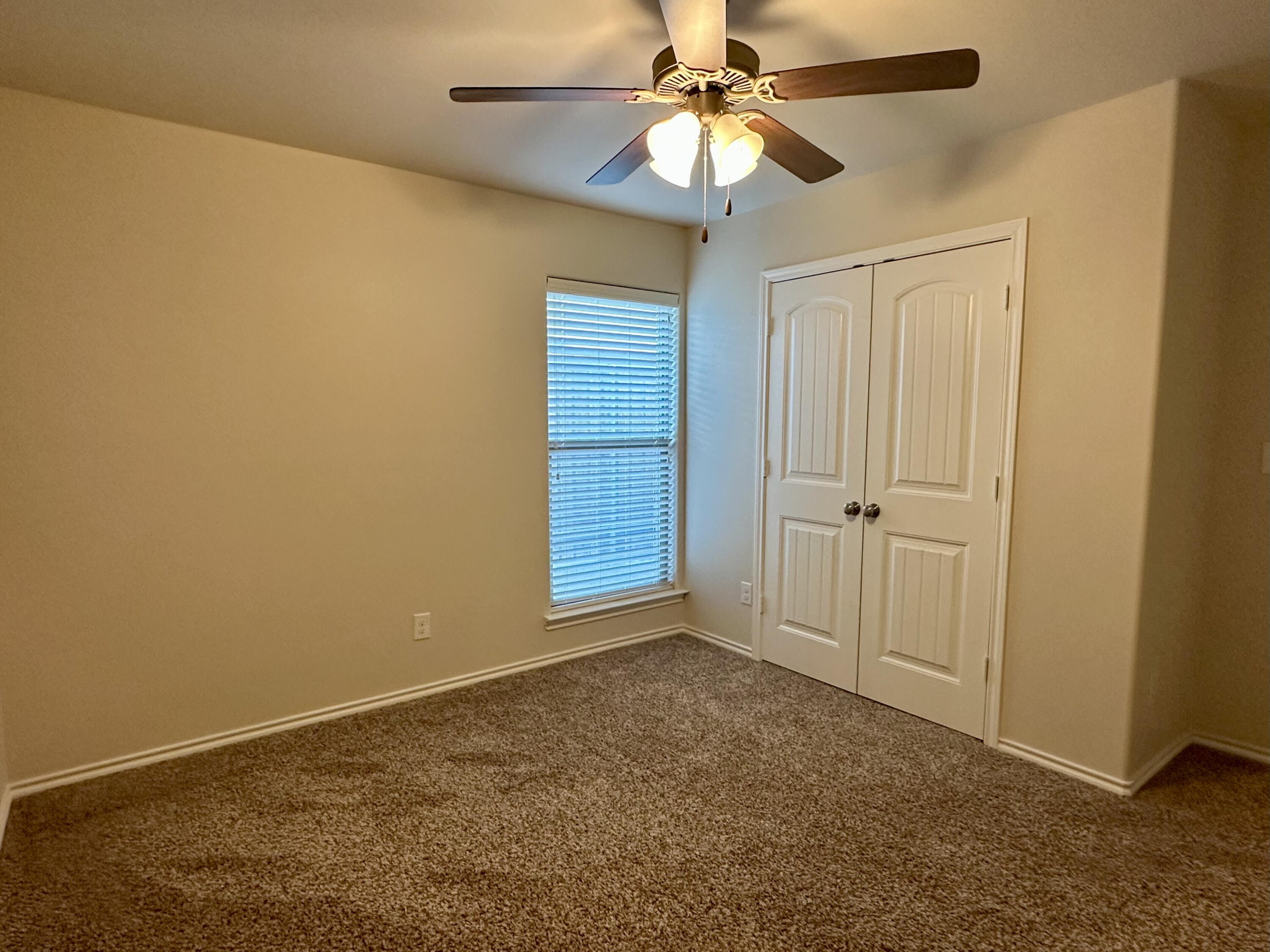 7046 95th Street Lubbock, TX 79424 - Photo 6 of 17 IMG_1411