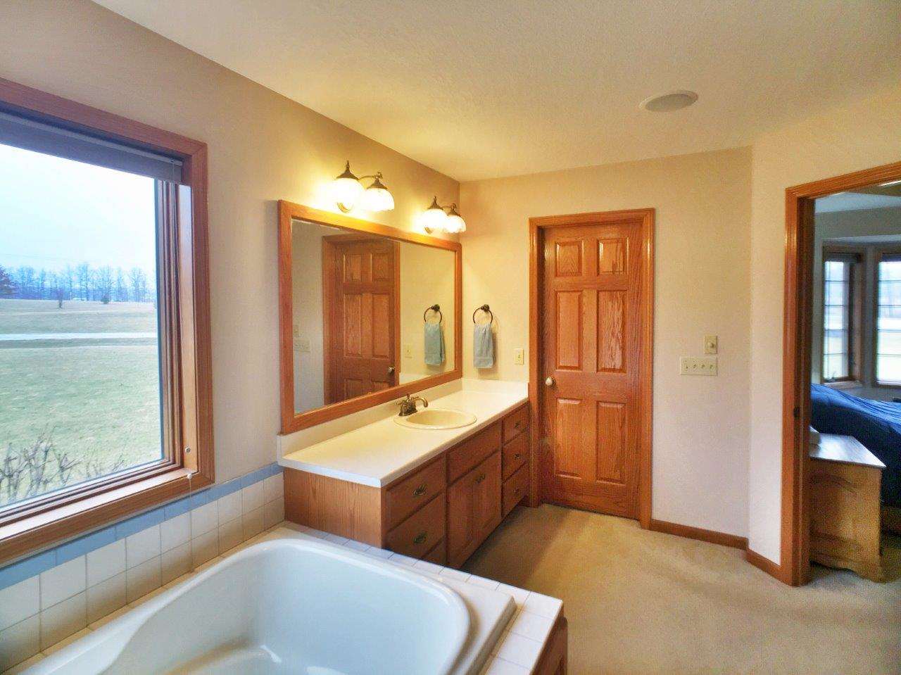5721 Monroeville Road Fort Wayne, IN 46816 - Photo 14 of 30