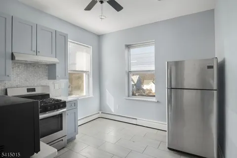 $2,700 | 150 East Main Street, Unit 2, Rockaway, NJ 07866