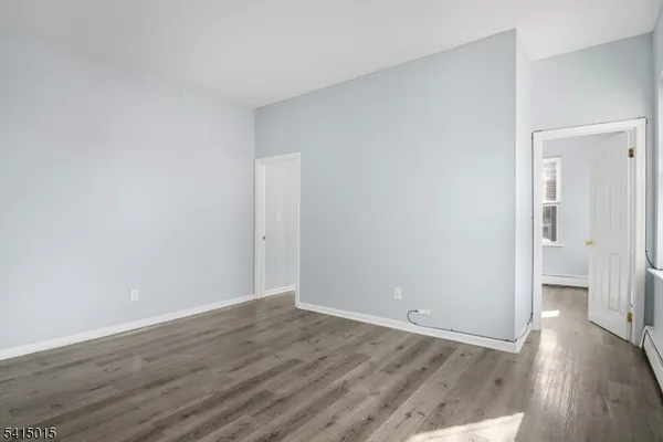 $2,700 | 150 East Main Street, Unit 2, Rockaway, NJ 07866