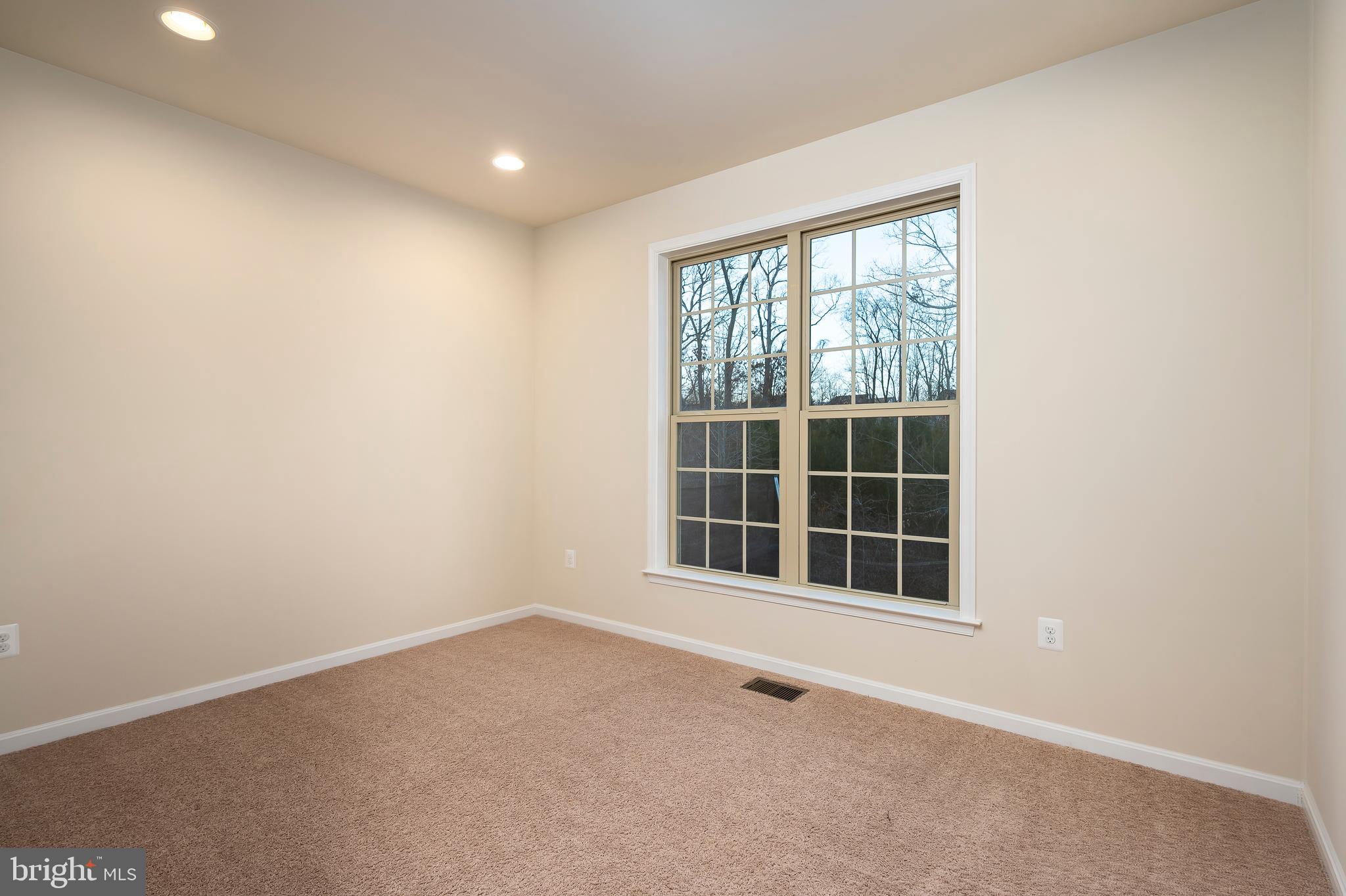 8102 Ridgely Loop Severn, MD 21144 - Photo 13 of 38 Office