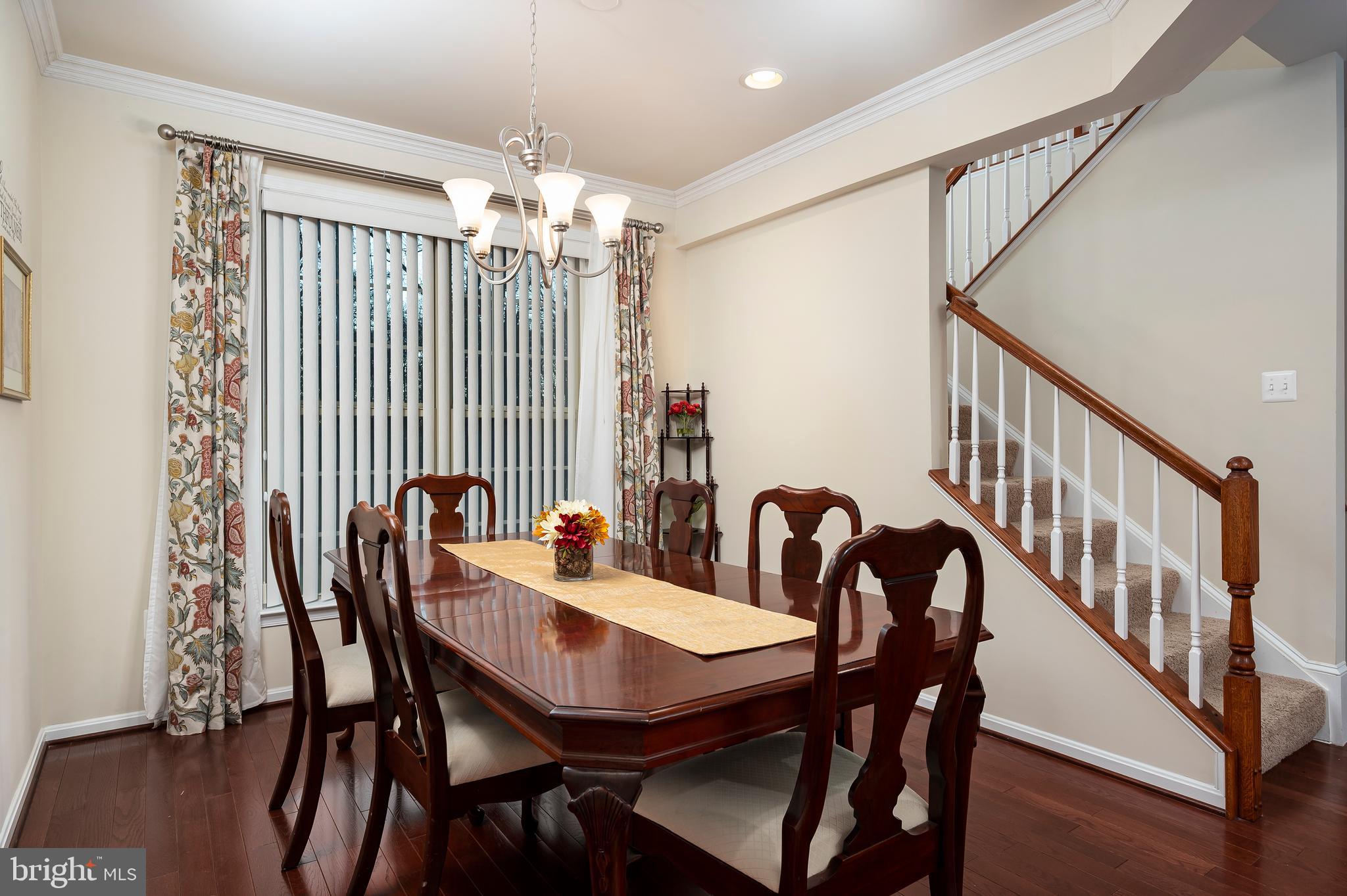 8102 Ridgely Loop Severn, MD 21144 - Photo 4 of 38 Dining Area (alt view)