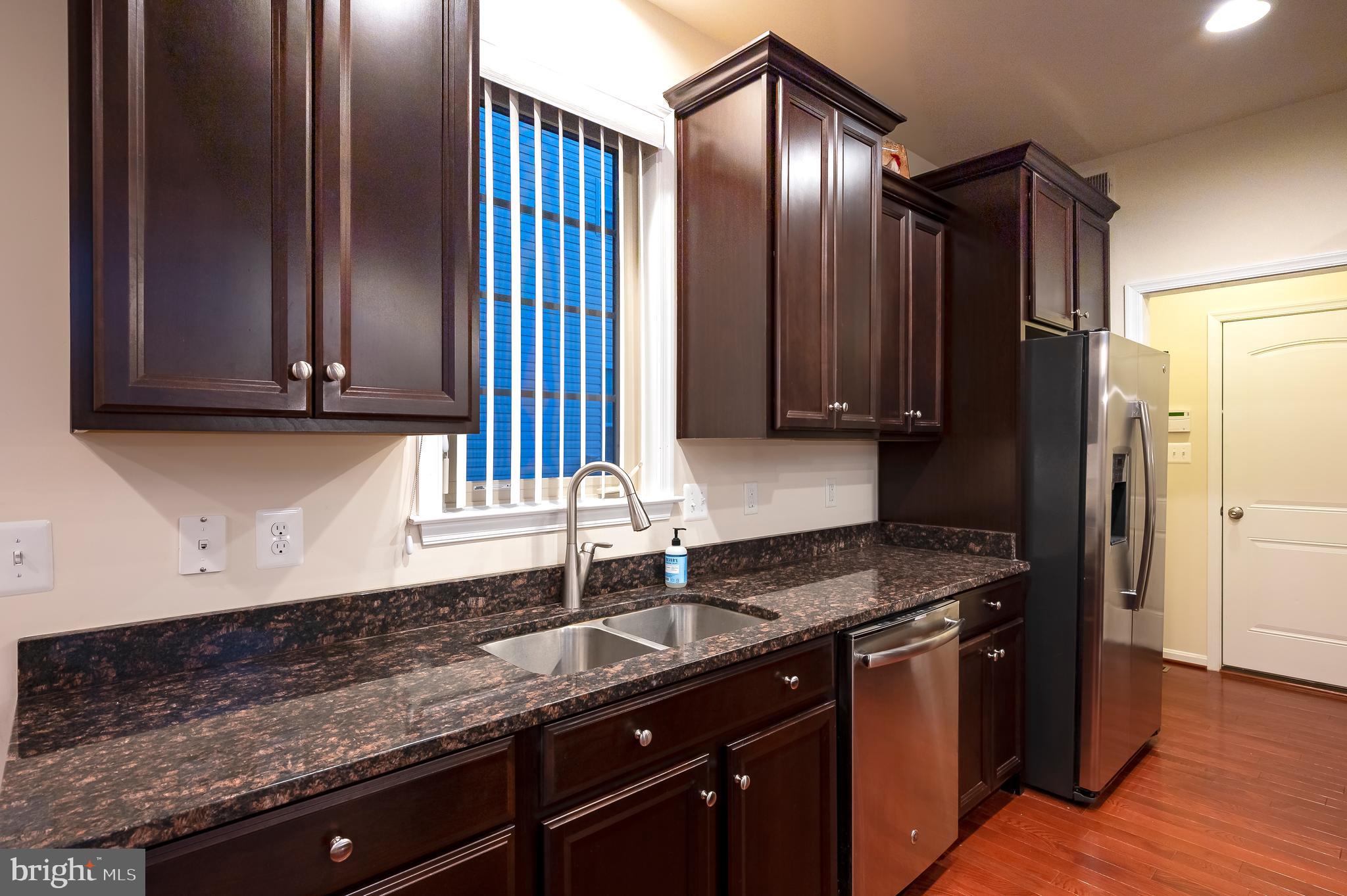 8102 Ridgely Loop Severn, MD 21144 - Photo 10 of 38 Kitchen (alt view)