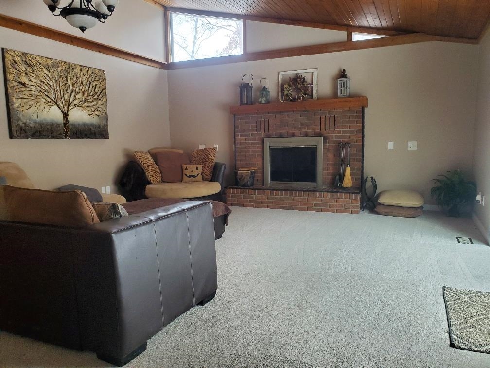 2525 West Wing Road Mount Pleasant, MI 48858 - Photo 25 of 71 1893992-24.JPG