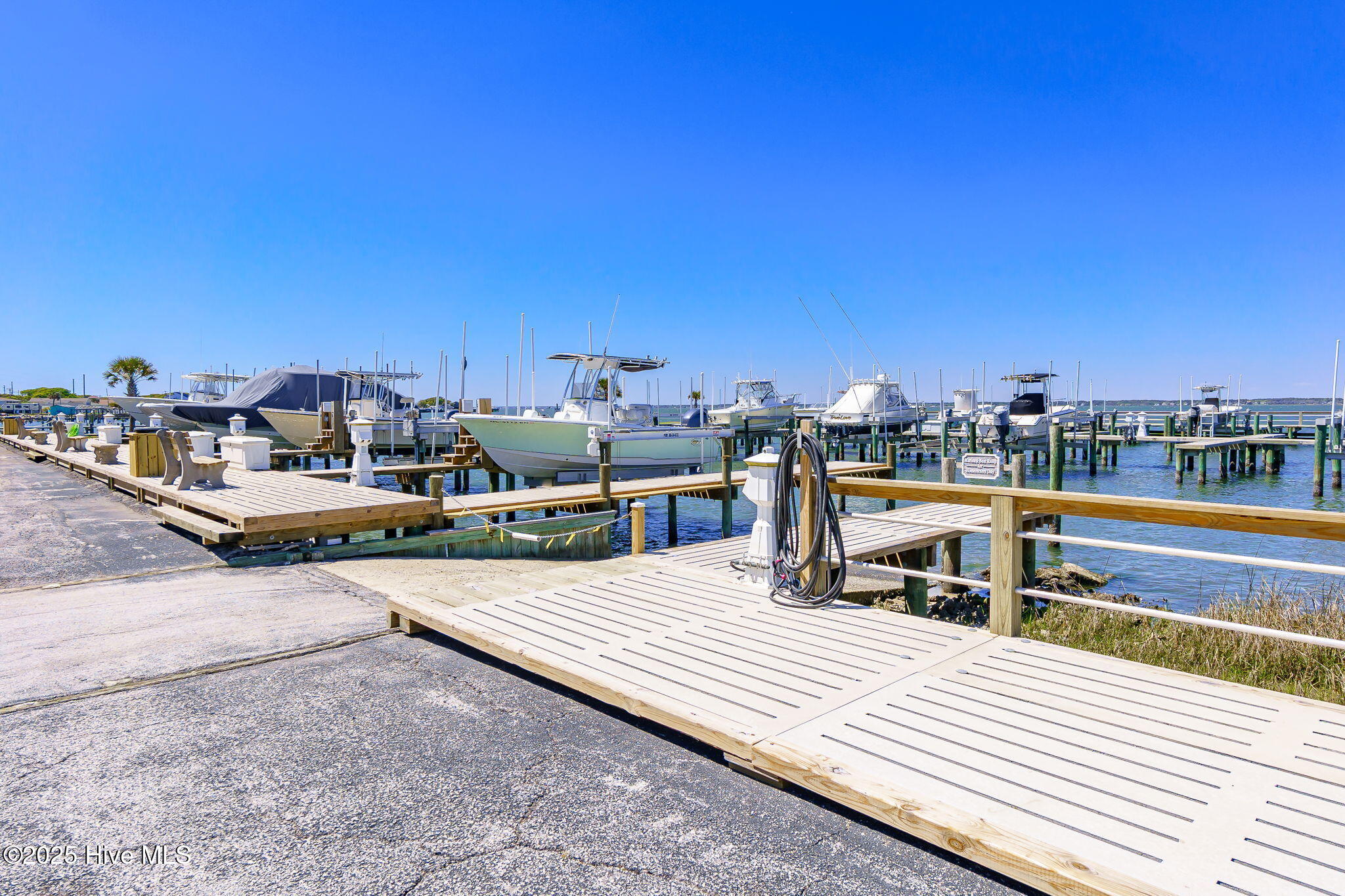 1010 Salter Path Road, Unit 23 MARINER'S POINT Atlantic Beach, NC 28512 - Photo 45 of 52 Boat ramp at marina