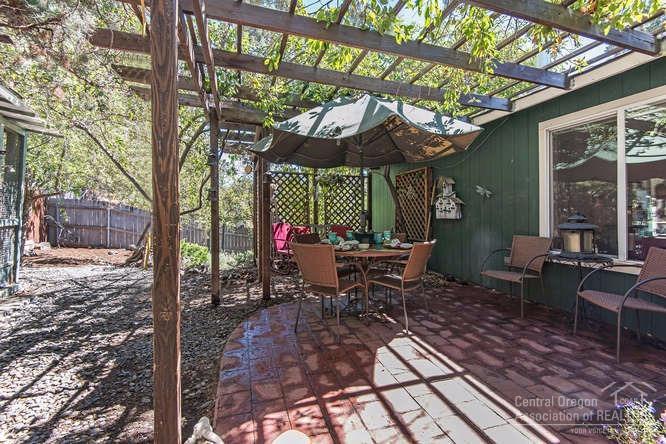 1680 Southeast Virginia Road Bend, OR 97702 - Photo 15 of 21 Additional Photo