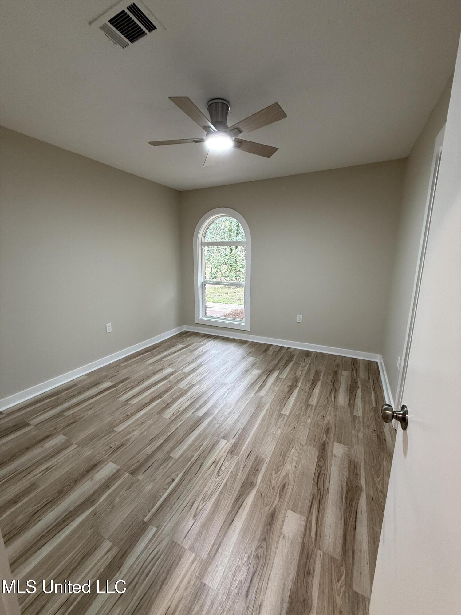 320 Eagle Cove Pearl, MS 39208 - Photo 24 of 47 Bedroom 2