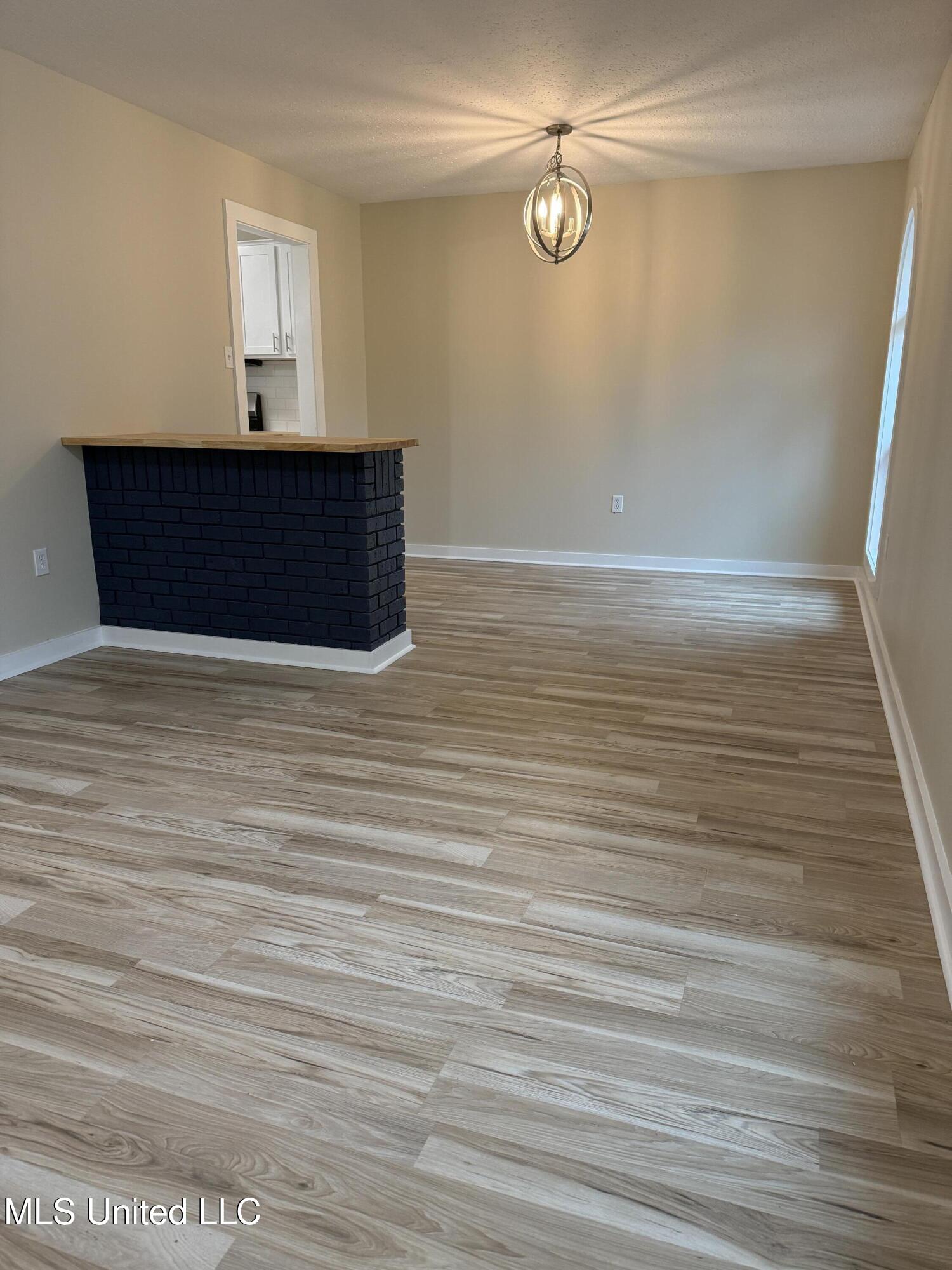 320 Eagle Cove Pearl, MS 39208 - Photo 9 of 47 To Dining Area