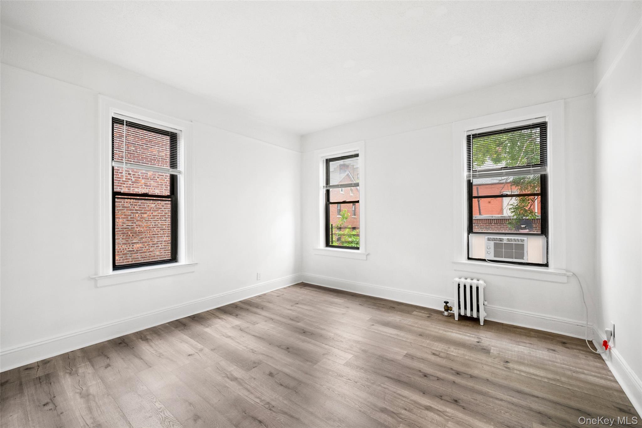 663 Locust Street, Unit 5D Mount Vernon, NY 10552 - Photo 17 of 21