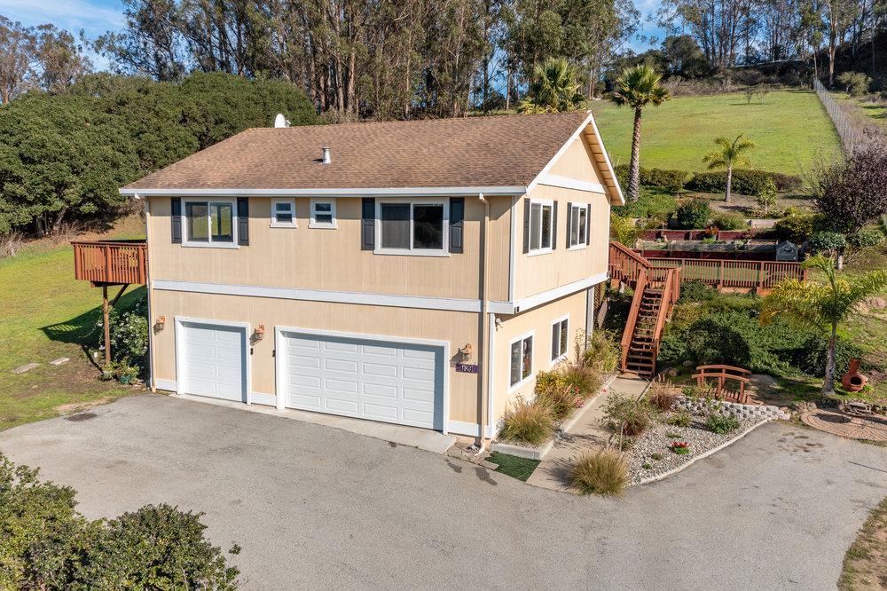 129 Live Oak Road Watsonville, CA 95076 - Photo 1 of 74 Gallery Image 1