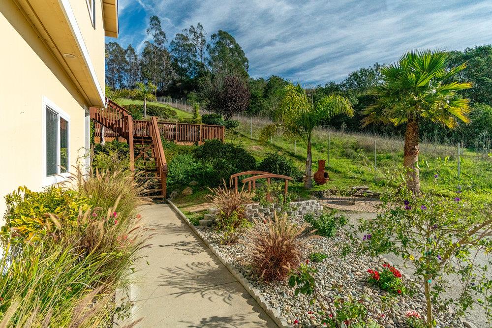129 Live Oak Road Watsonville, CA 95076 - Photo 9 of 74 Gallery Image 9