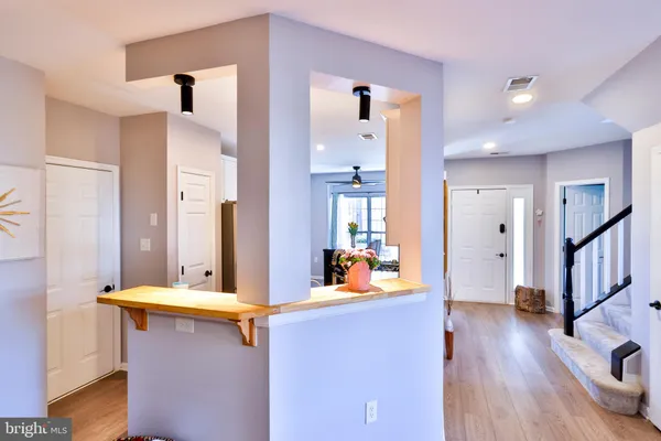 $515,000 | 14445 Glencrest Circle, Unit 74, Centreville, VA 20120