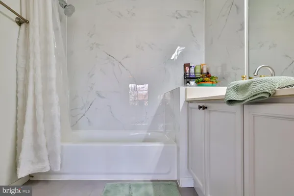 $515,000 | 14445 Glencrest Circle, Unit 74, Centreville, VA 20120