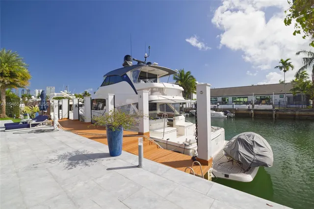 $5,575,000 | 3368 Northeast 169th Street, North Miami Beach, FL 33160