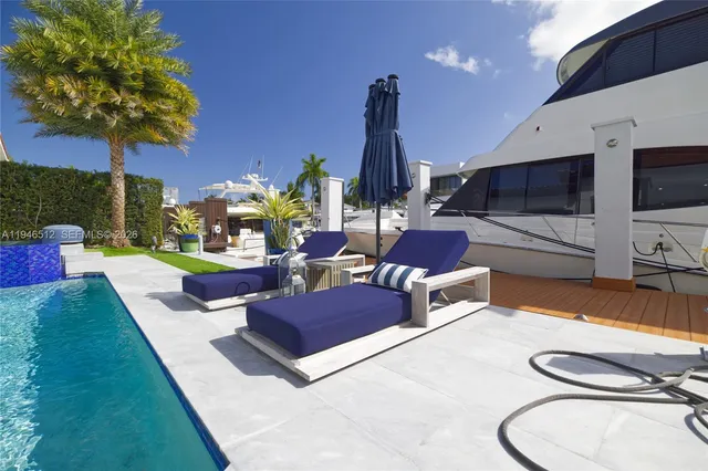 $5,575,000 | 3368 Northeast 169th Street, North Miami Beach, FL 33160