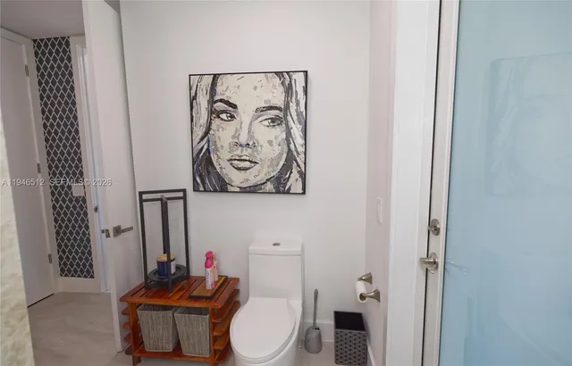 $5,575,000 | 3368 Northeast 169th Street, North Miami Beach, FL 33160