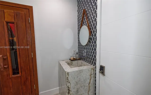 $5,575,000 | 3368 Northeast 169th Street, North Miami Beach, FL 33160