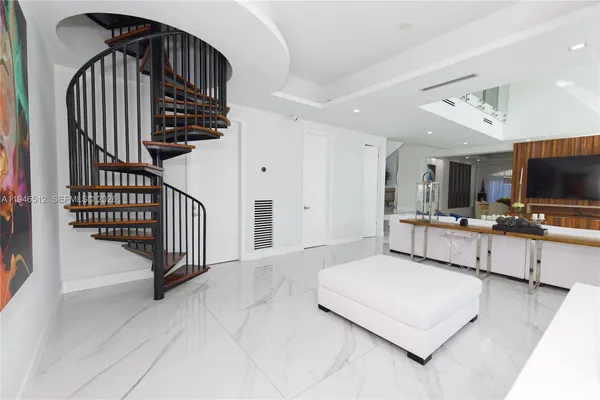 $5,575,000 | 3368 Northeast 169th Street, North Miami Beach, FL 33160