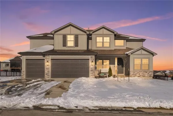 $709,900 | 1116 Hummingbird Court, Greenwood, MO 64034