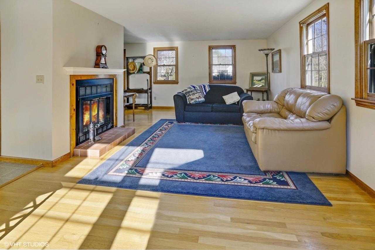 13 Piccadilly Road Sandwich, MA 02563 - Photo 6 of 14 Additional Photo