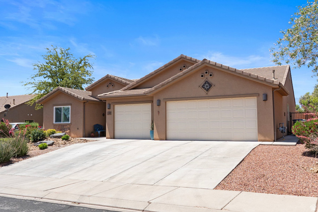 76 330 West Ivins, UT 84738 - Photo 32 of 37