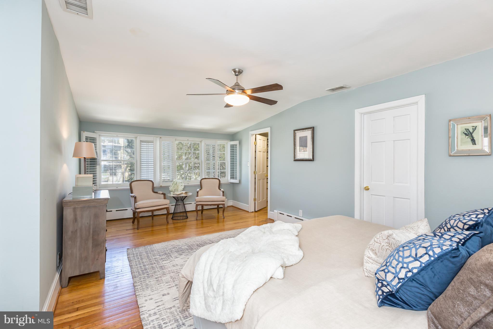 3535 R Street Northwest Washington, DC 20007 - Photo 14 of 29 a bedroom with furniture and a large window