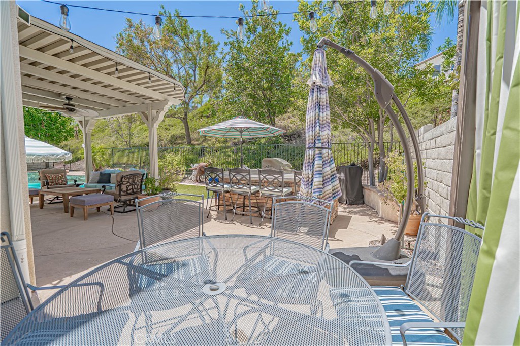 25531 Durant Place Stevenson Ranch, CA 91381 - Photo 45 of 63