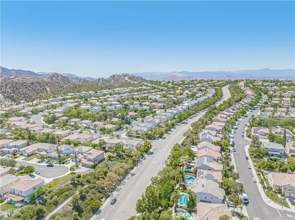 $1,295,000 | 25531 Durant Place, Stevenson Ranch, CA 91381