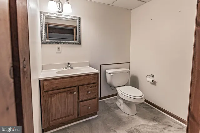 a view of a storage & utility room
