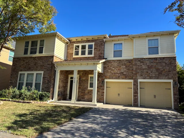 $869,900 | 712 Pierside Drive, Cary, NC 27519