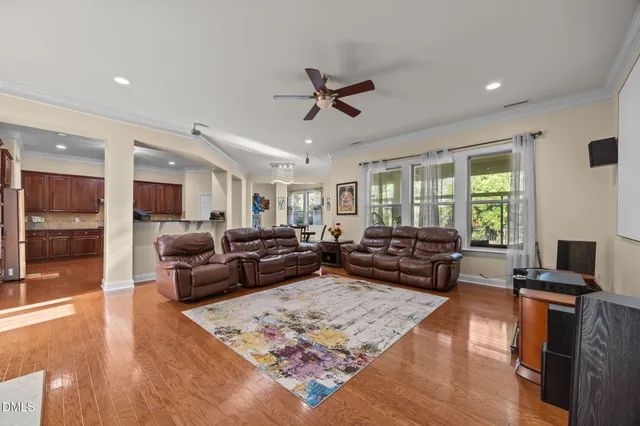 $869,900 | 712 Pierside Drive, Cary, NC 27519