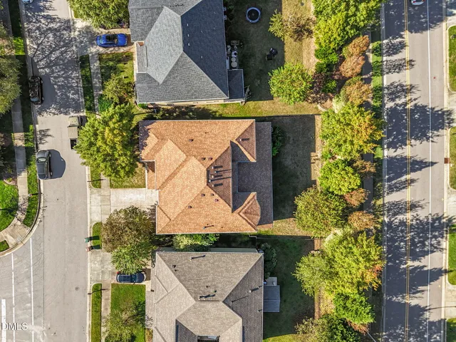 $869,900 | 712 Pierside Drive, Cary, NC 27519