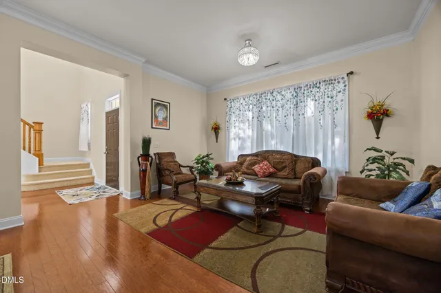 $869,900 | 712 Pierside Drive, Cary, NC 27519