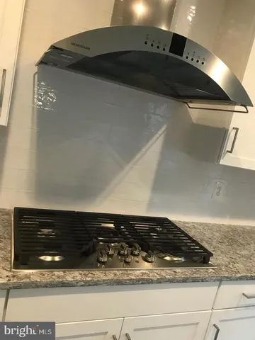 $3,500 | 42416 Dogwood Glen Square, Sterling, VA 20166