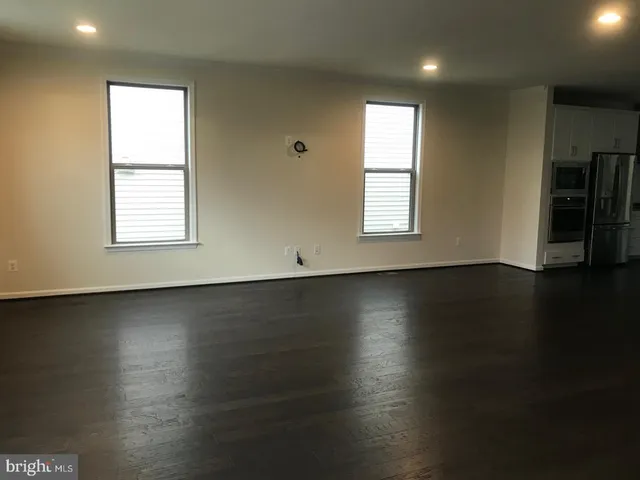 $3,500 | 42416 Dogwood Glen Square, Sterling, VA 20166