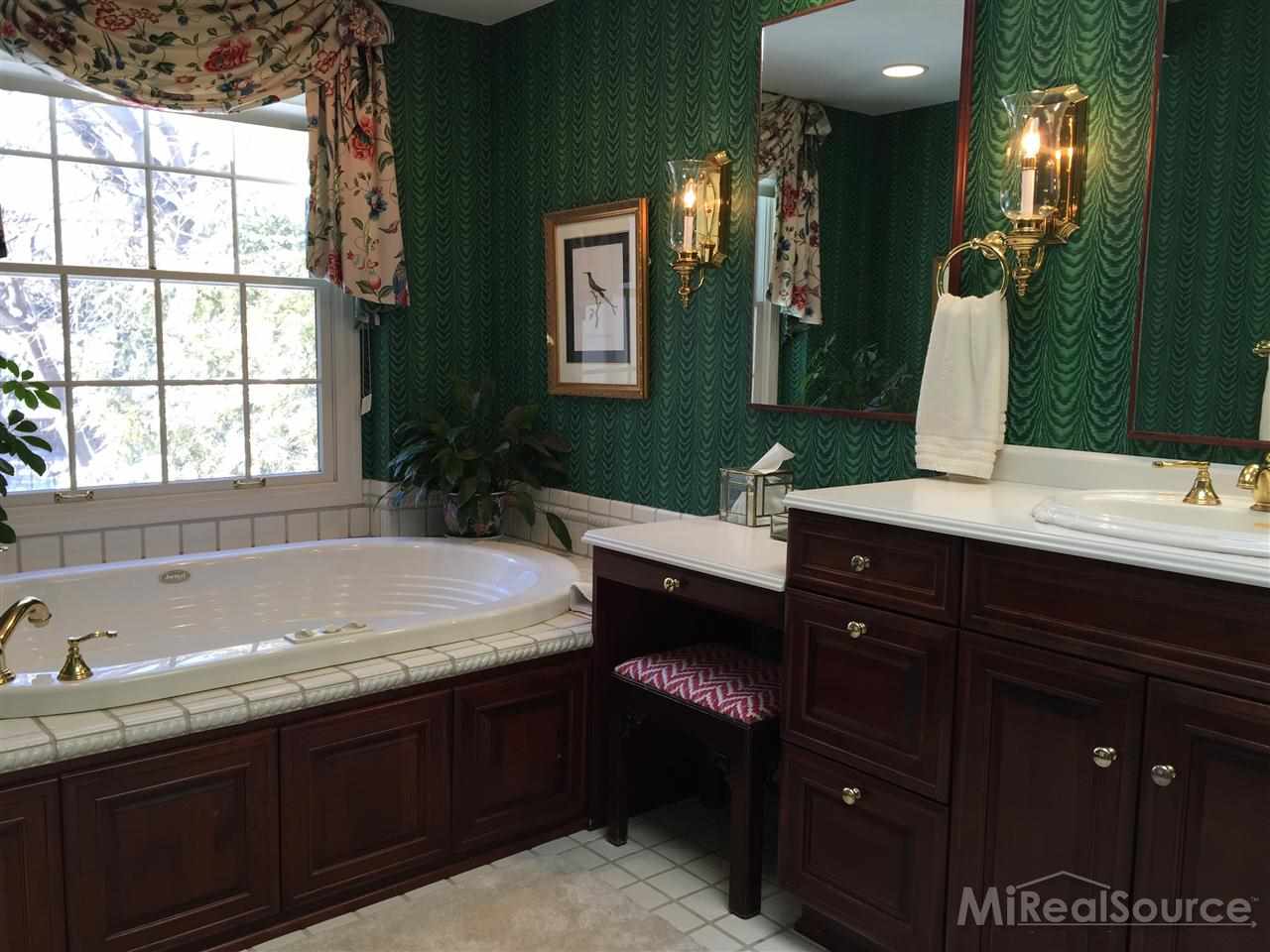 1003 Bishop Road Grosse Pointe Park, MI 48230 - Photo 31 of 40