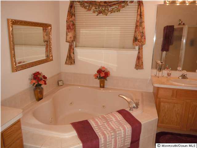 333 Leeward Road Manahawkin, NJ 08050 - Photo 8 of 20 Additional Photo