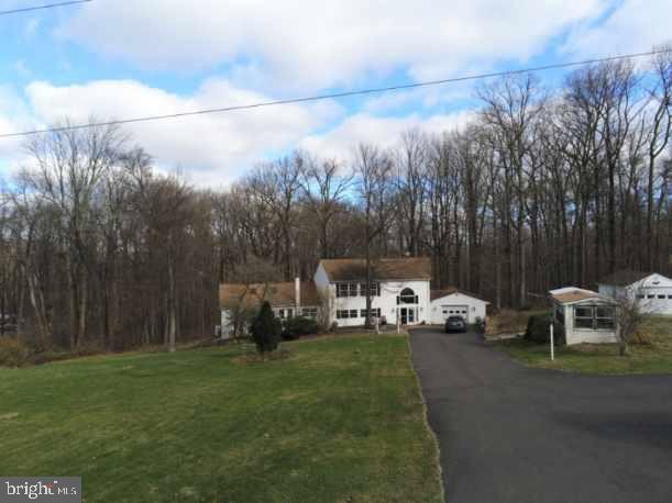 39 Old Company Road Barto, PA 19504 - Photo 6 of 48 Gallery Image 6