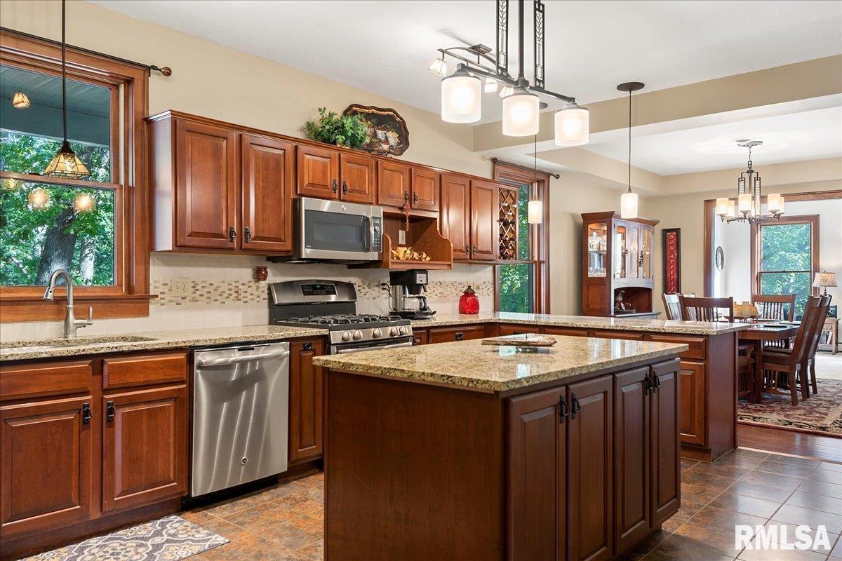 5920 Waldmire Road Rochester, IL 62563 - Photo 23 of 86