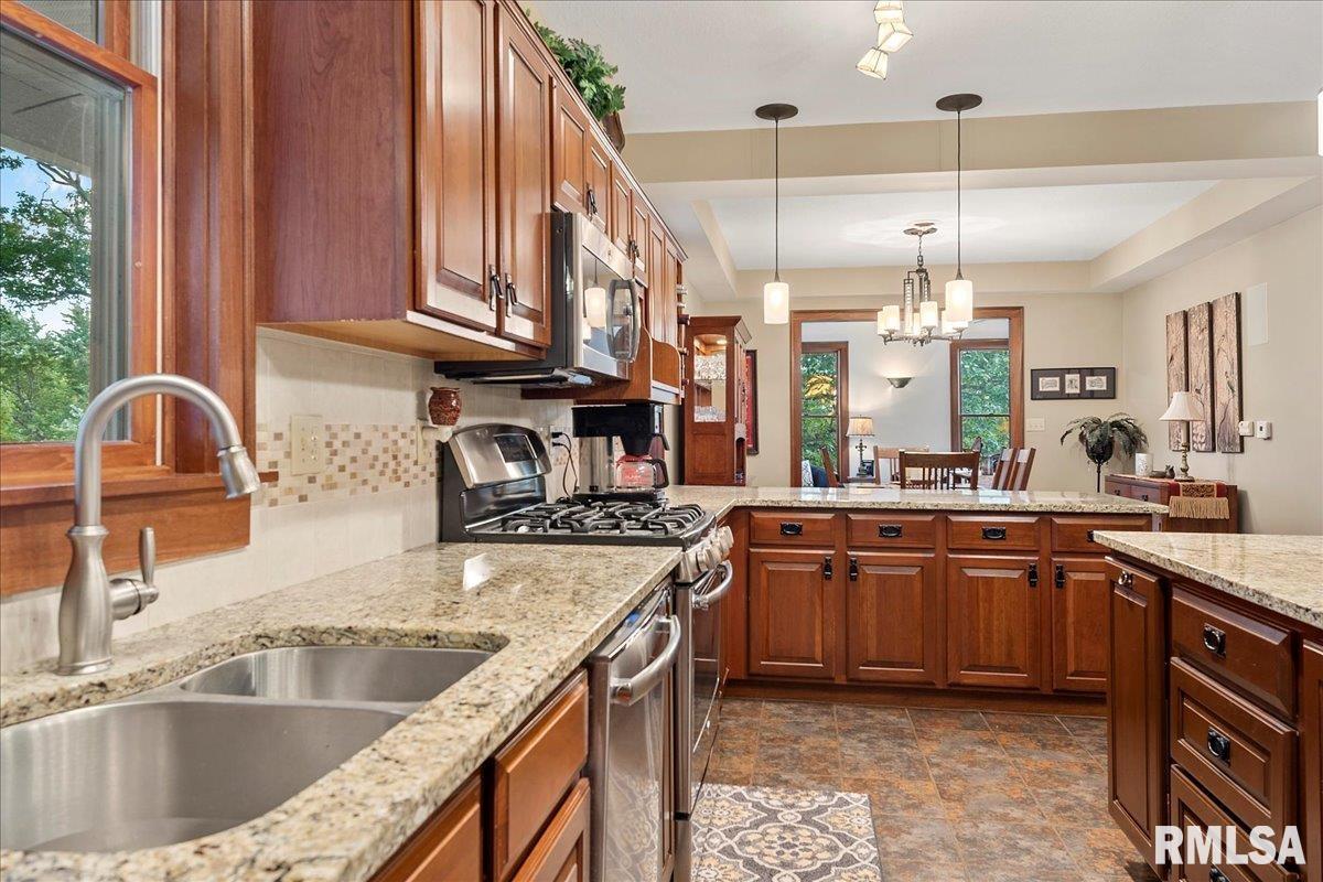 5920 Waldmire Road Rochester, IL 62563 - Photo 29 of 86