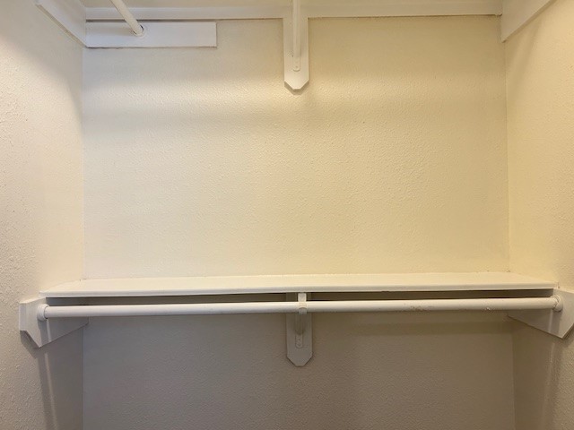 4401 Marina Street, Unit B Houston, TX 77007 - Photo 14 of 26 a close view of closet