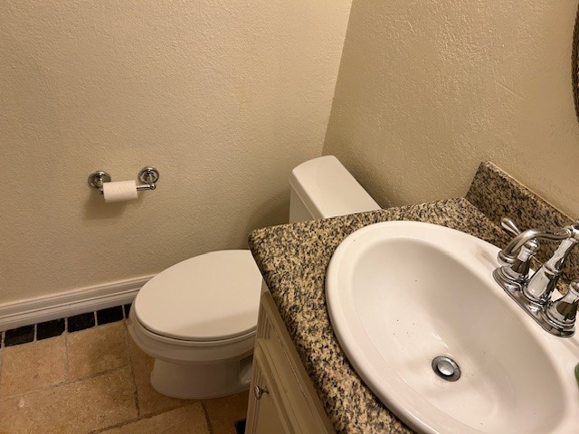 4401 Marina Street, Unit B Houston, TX 77007 - Photo 16 of 26 a bathroom with a toilet and a sink