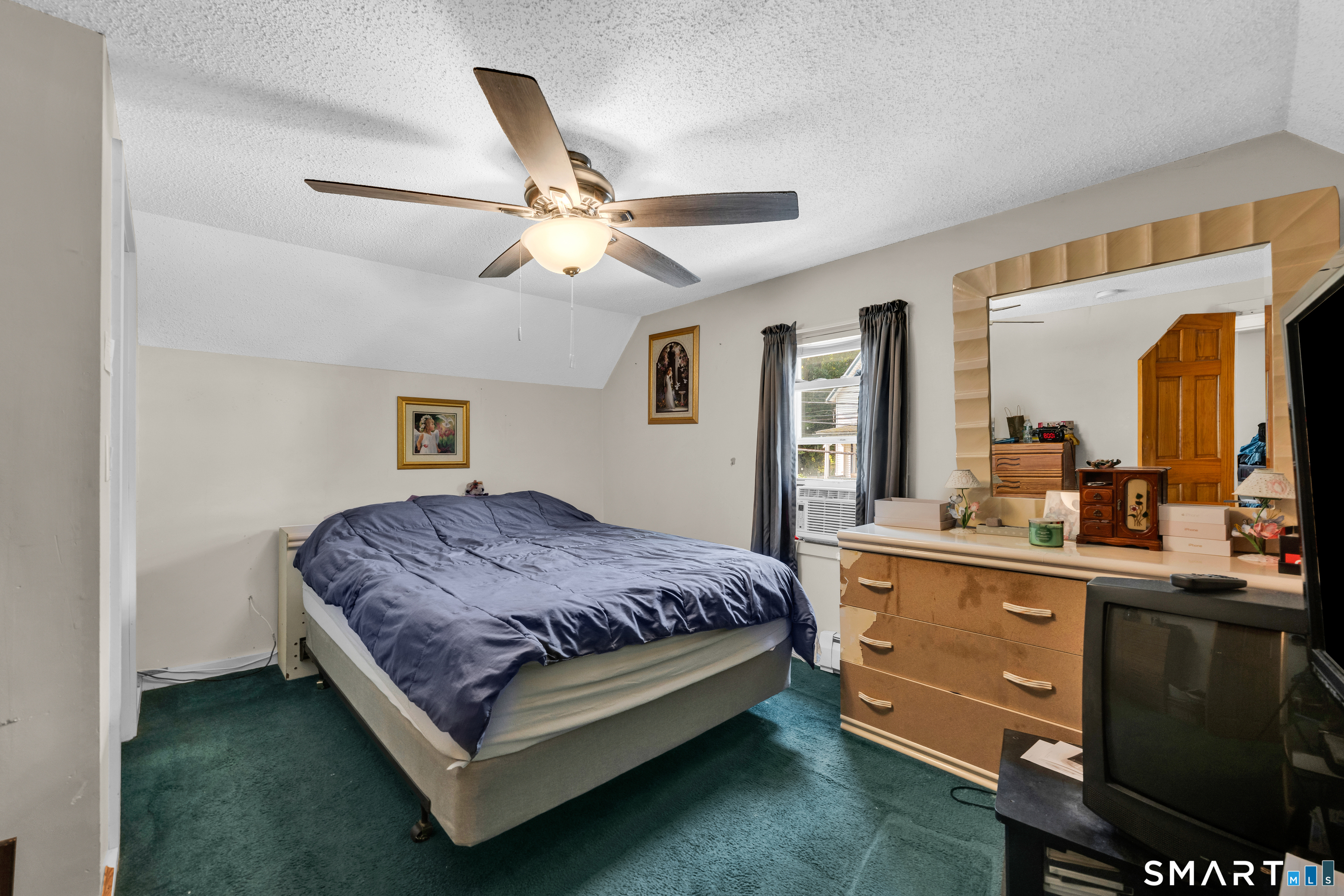 90 Myrtle Street Meriden, CT 06450 - Photo 12 of 21