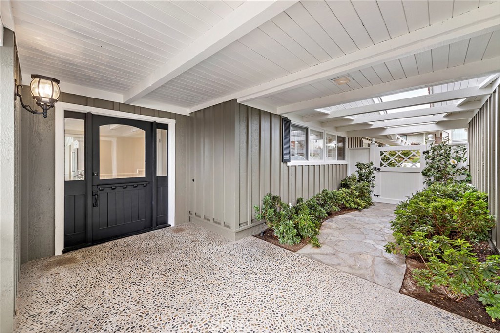 707 Emerald Bay Laguna Beach, CA 92651 - Photo 5 of 50 a view of entryway with wooden floor