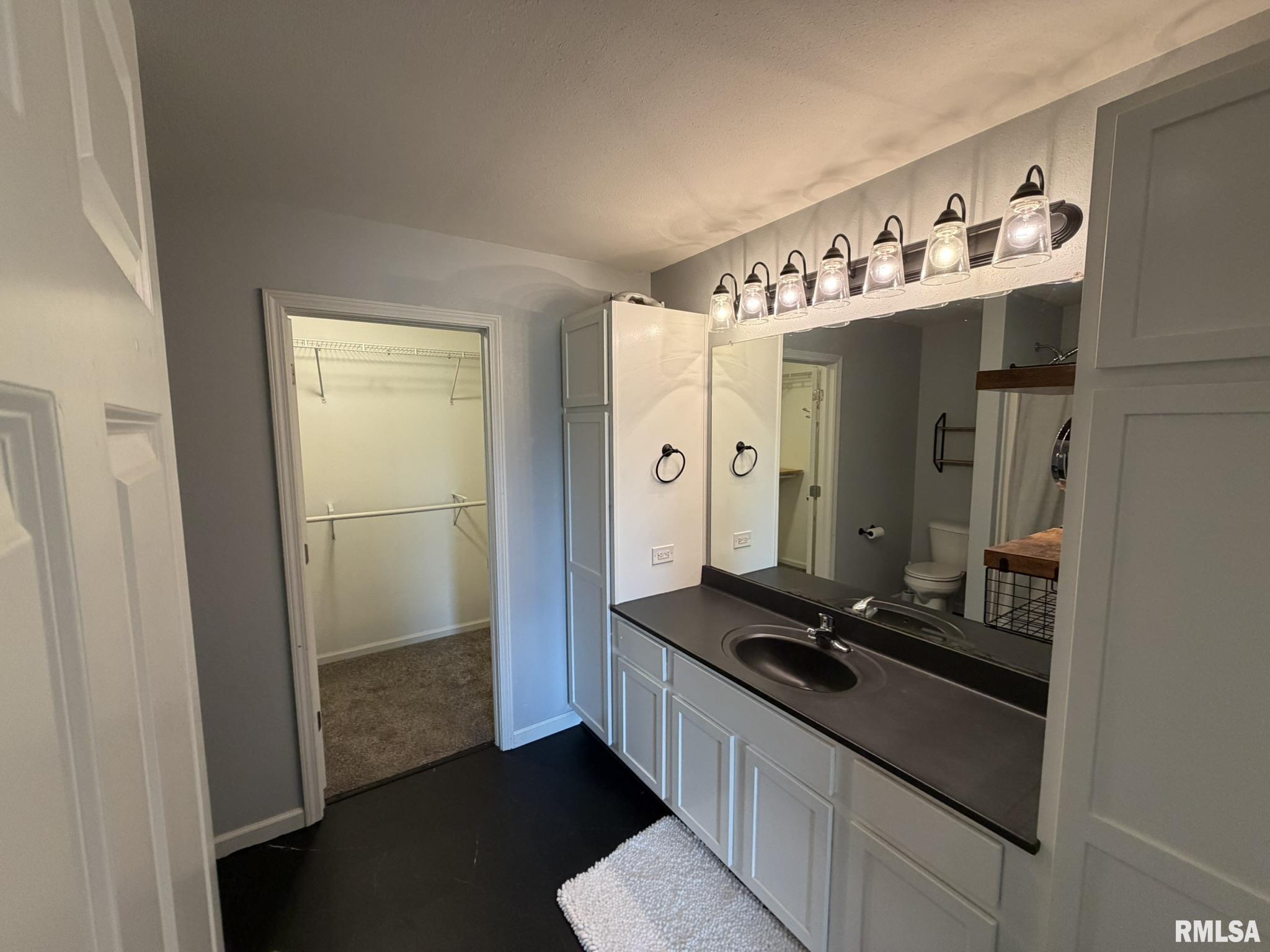 324 Casey Road Farmington, IL 61531 - Photo 46 of 68