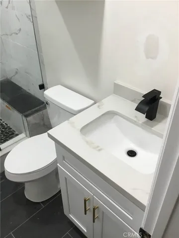 $4,000 | 1574 North Orange Grove Avenue, Pomona, CA 91767