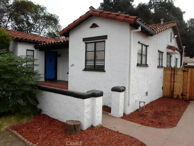 $4,000 | 1574 North Orange Grove Avenue, Pomona, CA 91767