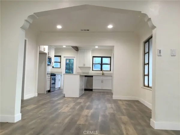 $4,000 | 1574 North Orange Grove Avenue, Pomona, CA 91767