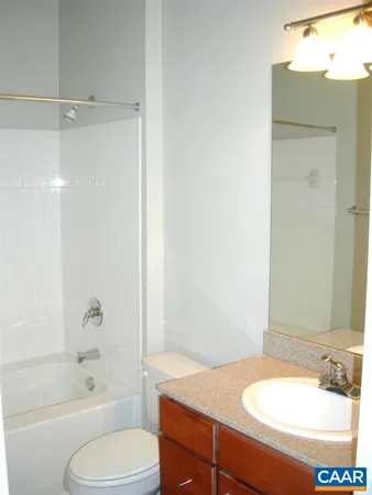 $2,520 | 775 Walker Square, Unit 3C, Charlottesville, VA 22903