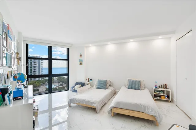 $6,200 | 1121 Crandon Boulevard, Unit D806, Key Biscayne, FL 33149